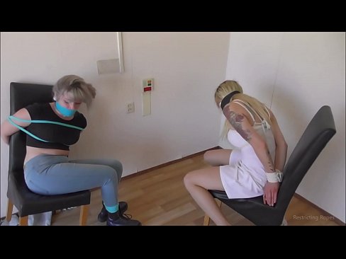 ❤️ Kev quav yeeb quav tshuaj / khi thiab gagged / damsel nyob rau hauv kev nyuaj siab ❌ Russian porn ntawm hmn.villagesexvideos.ru% Ib ❤